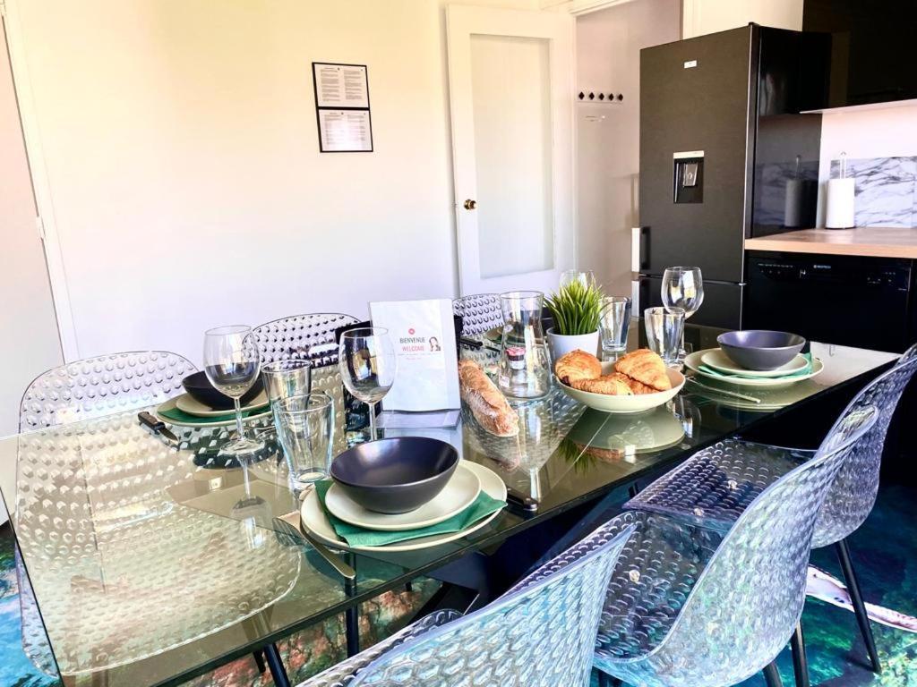 Appartement ATYPIQUE - Rêvez à 20min de PARIS - PARKING GRATUIT à Argenteuil Extérieur photo