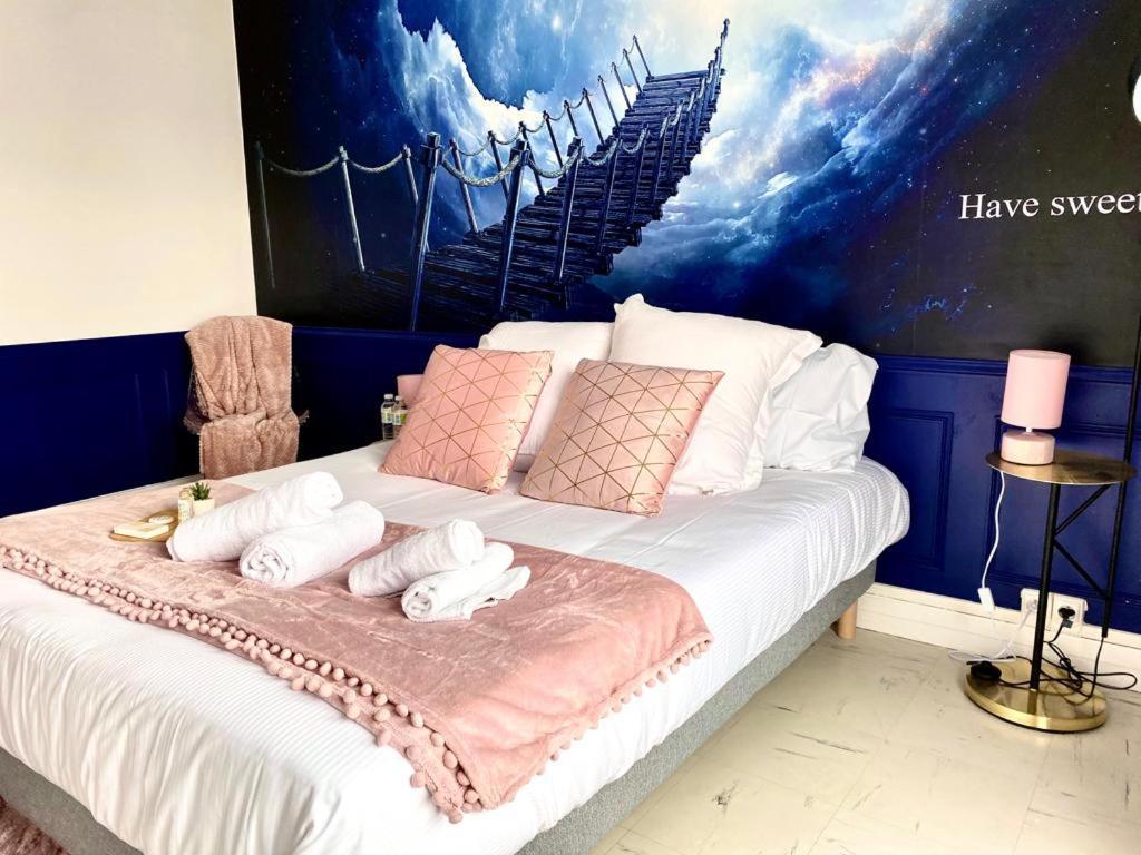Appartement ATYPIQUE - Rêvez à 20min de PARIS - PARKING GRATUIT à Argenteuil Extérieur photo