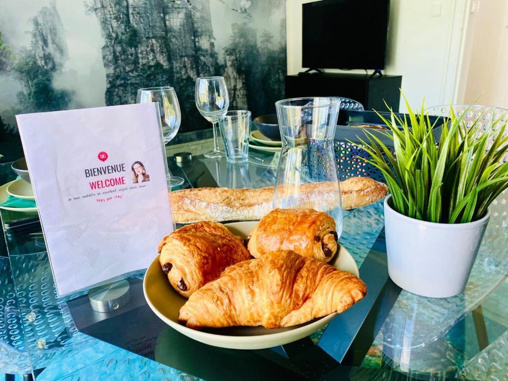 Appartement ATYPIQUE - Rêvez à 20min de PARIS - PARKING GRATUIT à Argenteuil Extérieur photo