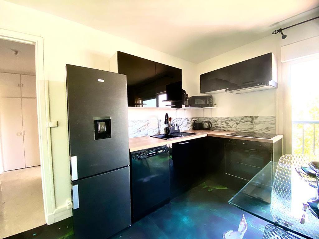 Appartement ATYPIQUE - Rêvez à 20min de PARIS - PARKING GRATUIT à Argenteuil Extérieur photo